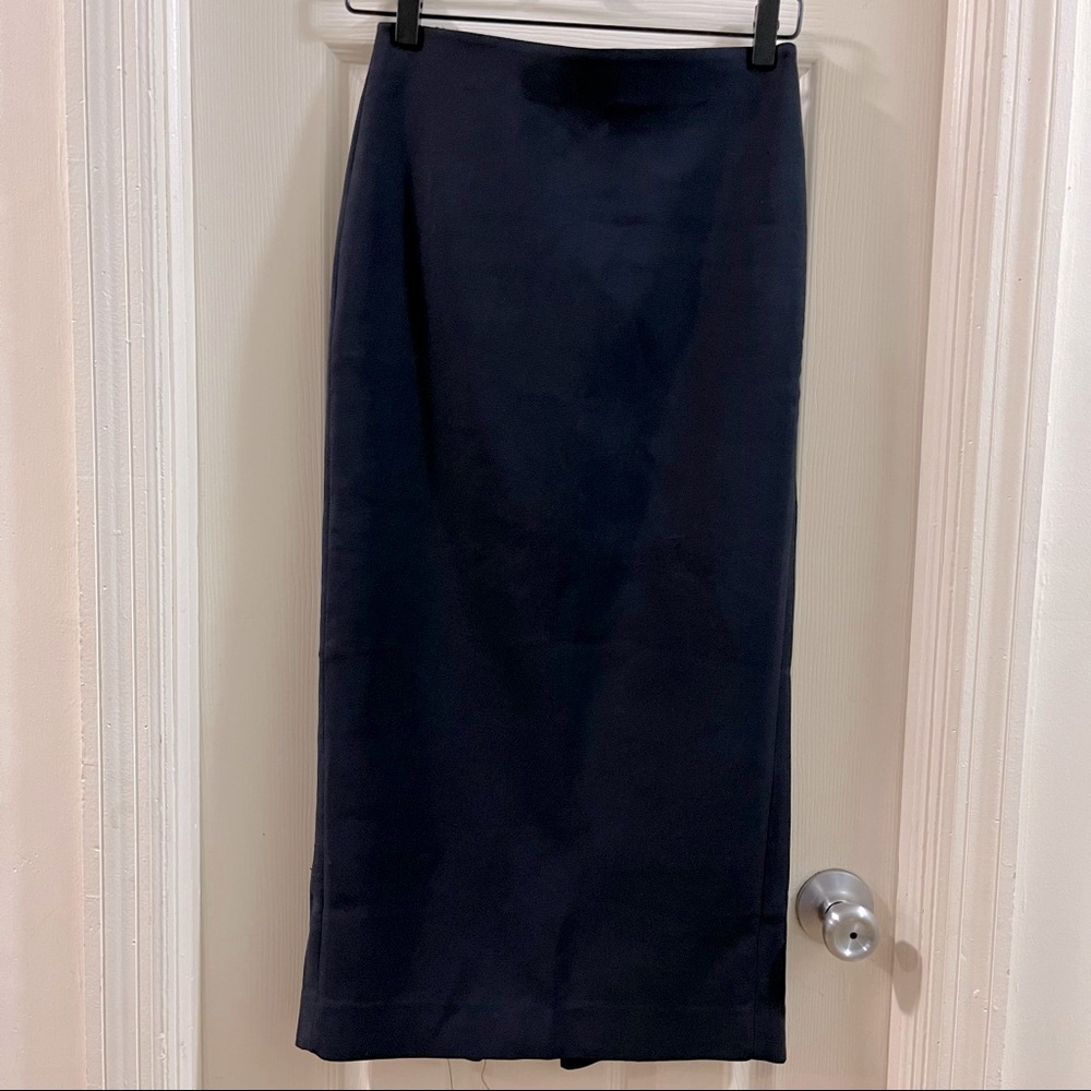 Zara pencil skirt below knee